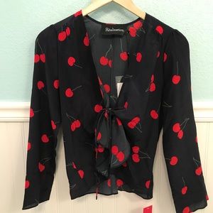 The Bianca - Wild Cherry top, Realisation Par